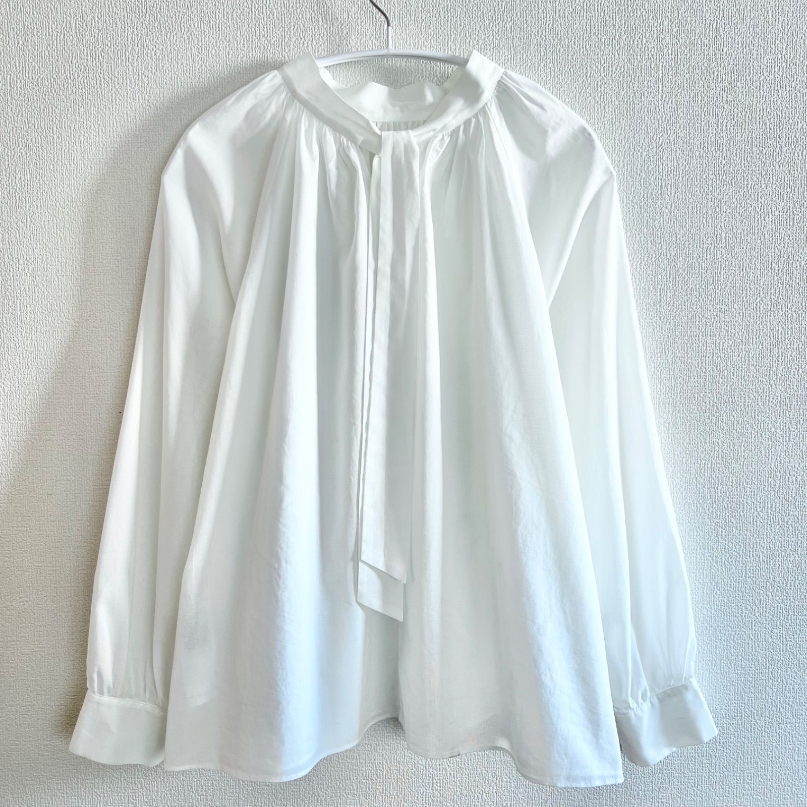 【新品】23区（32）洗える！ドライコットンボイル ボウタイ ブラウス 新品】23区（32）洗える！ドライコットンボイル ボウタイ