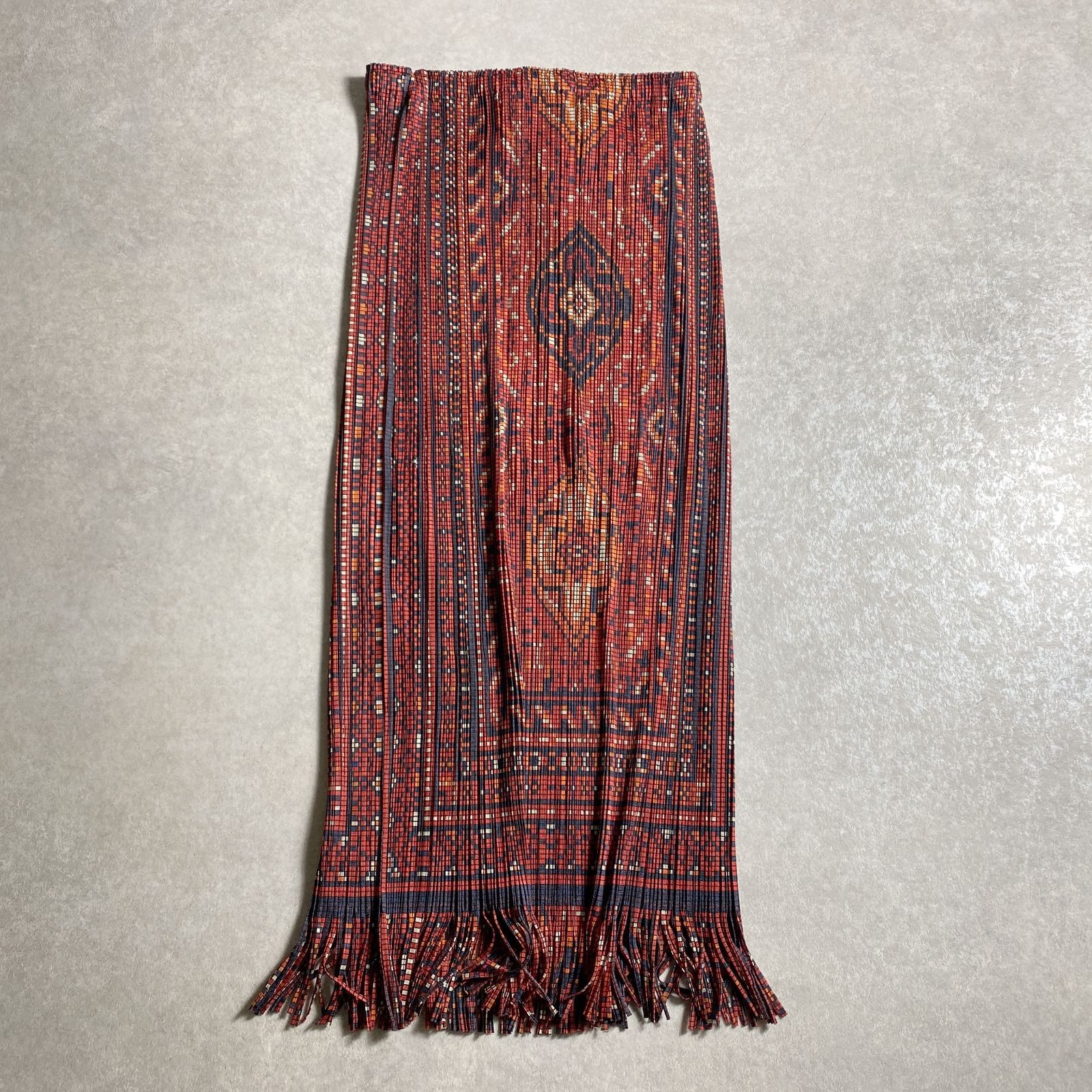 ☆美品/レア/希少プリント柄/PLEATS PLEASE ISSEY MIYAKE/幾何学 ☆美品/レア/希少プリント柄/PLEATS PLEASE ISSEY MIYAKE/幾何学