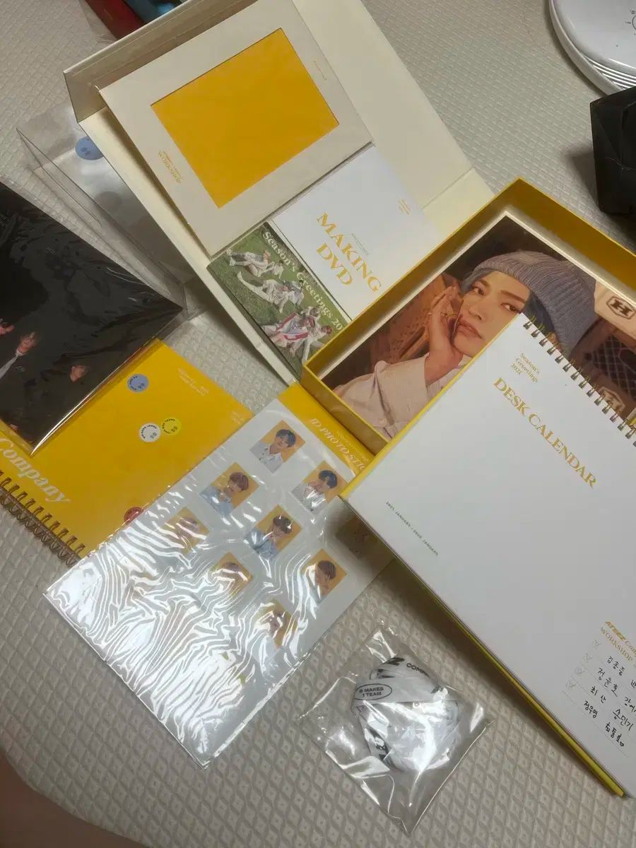 ATEEZ エイティーズ アチズ 2021 シーズングリーティング シーグリ ATEEZ season's greeting シーグリ 2021 - メルカリ