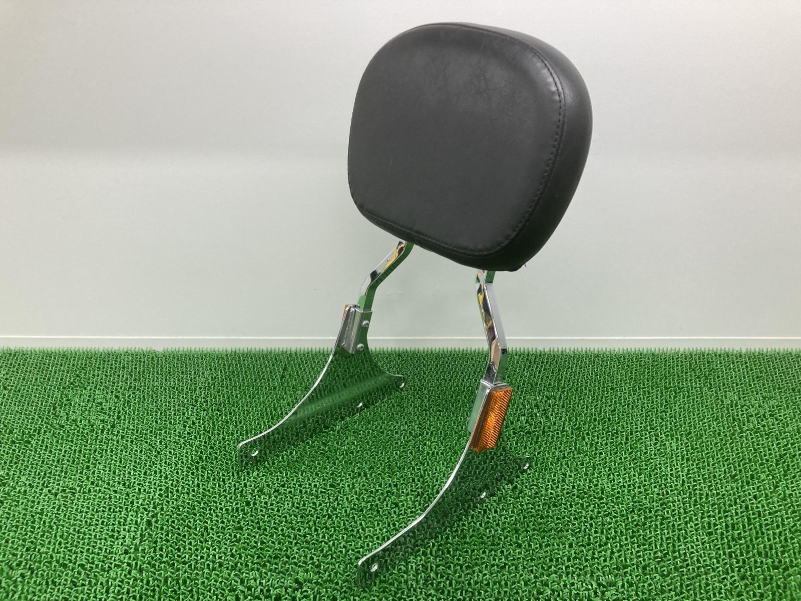 FLSTC1450 バックレスト ハーレー 純正 中古 2002年式外し ソフテイルヘリテイジクラシック シーシーバー 修復素材に 曲がり無し