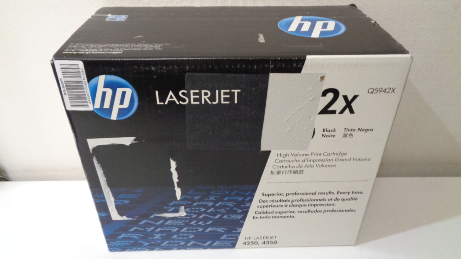 HP Q5942X 純正品未開封 外箱若干汚れ箱痛みあり　製造年月日２０１２年１月【中古】