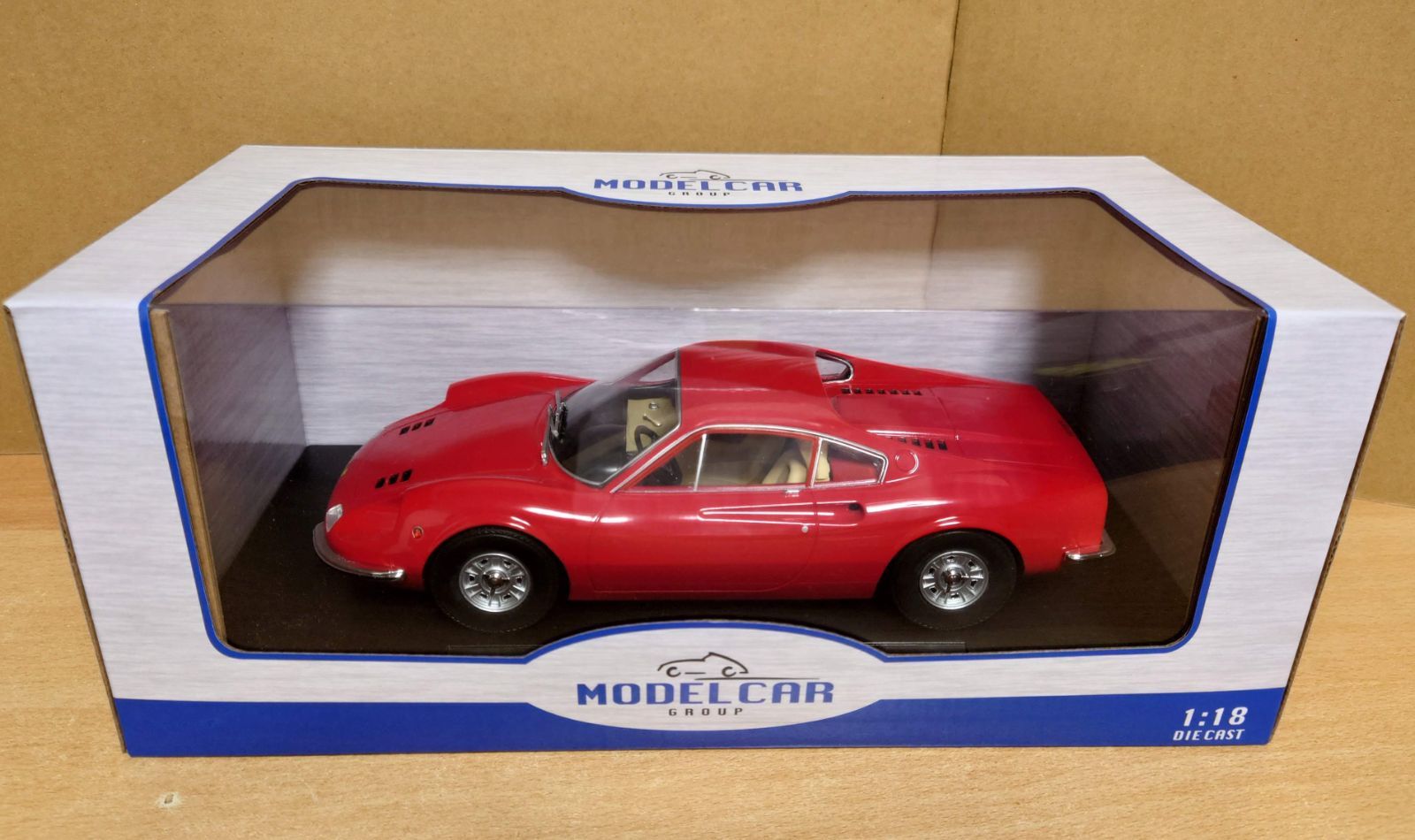 1/18 フェラーリ ディーノ 1969 レッド Ferrari Dino 246GT MCG製 ダイキャスト製ミニカー - メルカリ