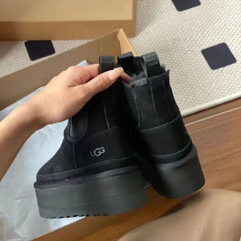 人気極美品 厚底 5cm UGG アグ ブーツ レディース ニューメル