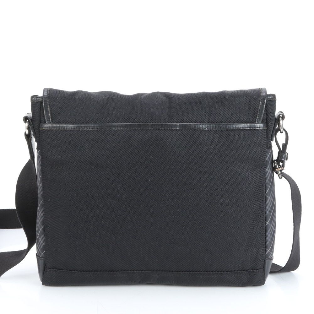Burberry 084 ショルダーバッグ A4 ノバチェック レザー ブラック BURBERRY バーバリー ノバチェック ショルダーバッグ ワン