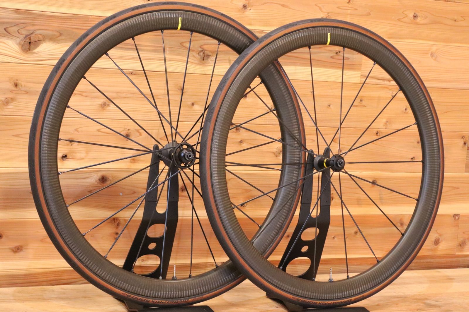 【値下げ】MAVIC COSMIC SLR40 リムブレーキ　シマノフリー ○MAVIC マビック COSMIC SLR 40 RIM シマノフリー 11⁄12s対応 新品