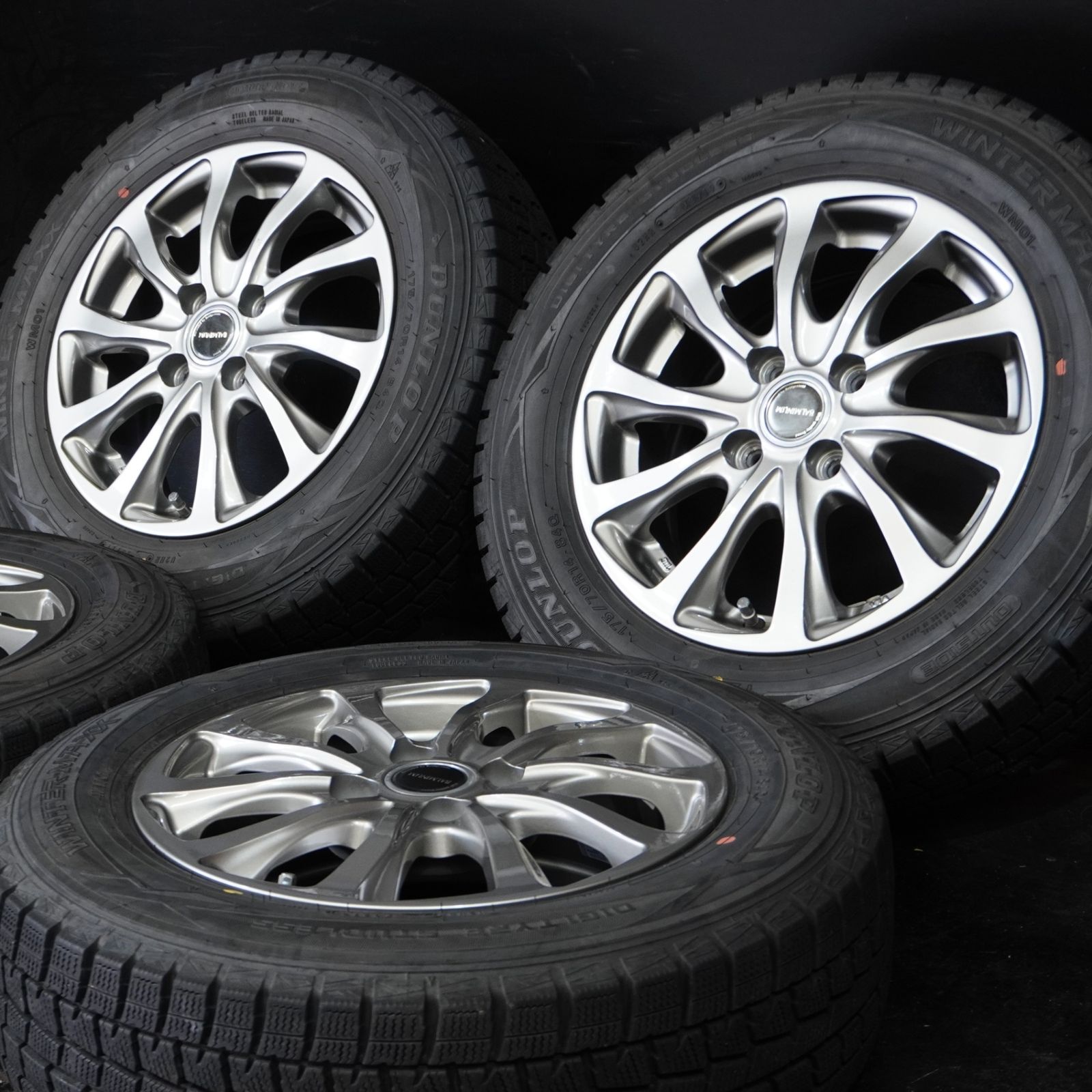売切 ダンロップ WINTER MAXX WM01 ブリヂストン バルミナ 175 70R14 5.5J 45 100 4H 4本 スタッドレス アクア ヤリス ヴィッツ フィット等