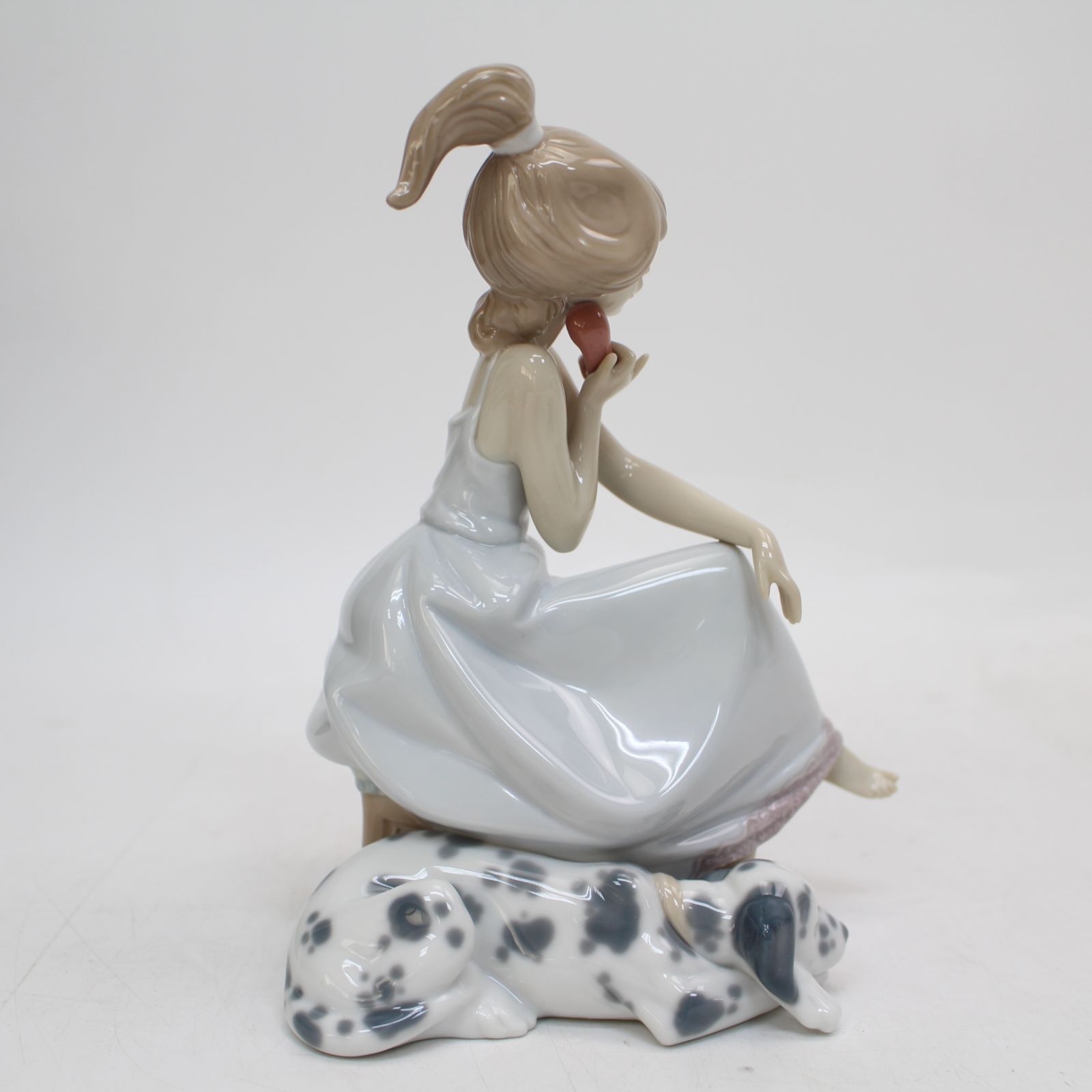 354)【美品】LLADRO リヤドロ No.5466 大事な電話 少女 犬 置物 フィギュリン - メルカリ