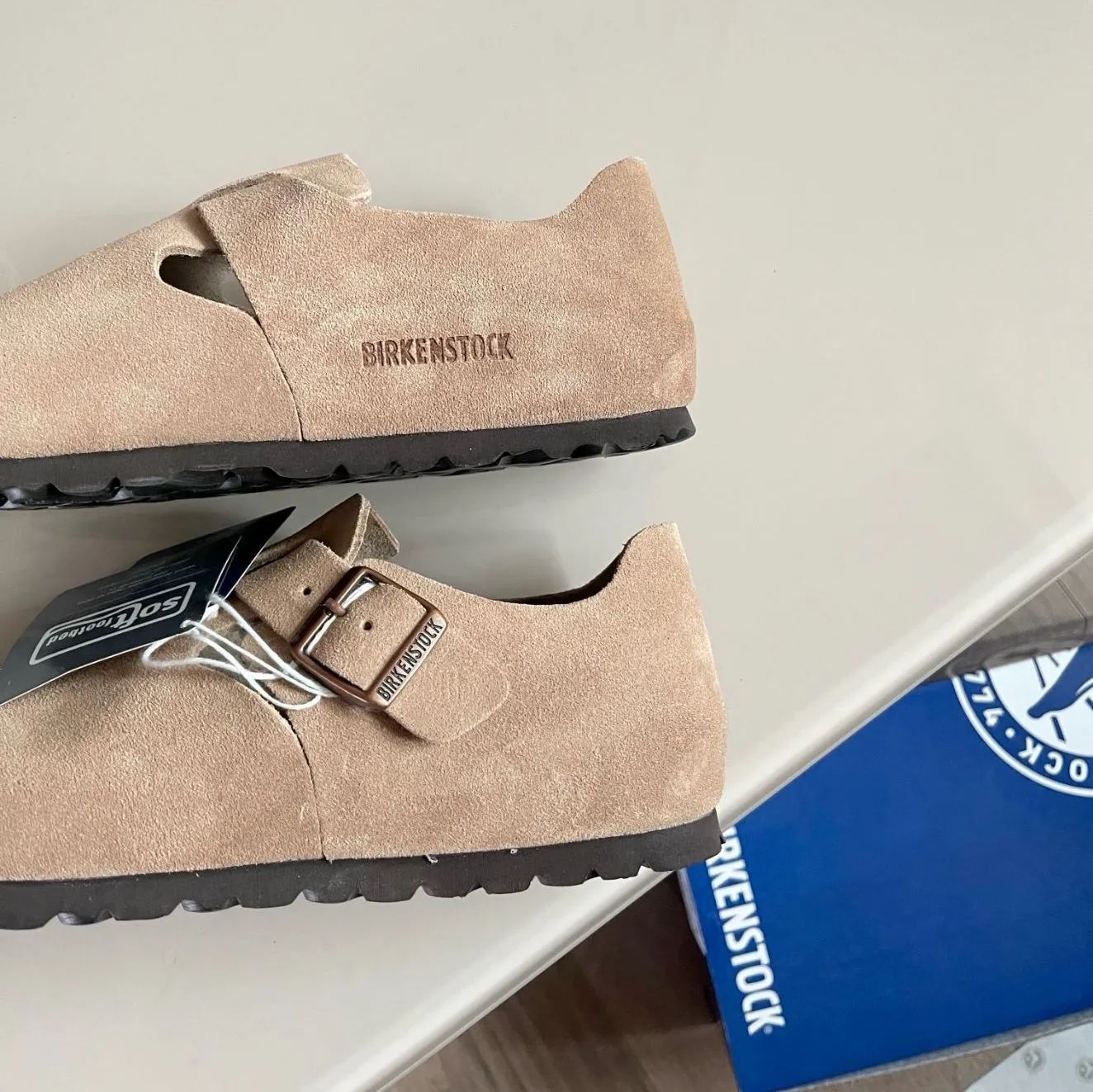 BIRKENSTOCK LONDON Casual Shoes/ビルケンシュトック ロンドン スエード レザー 箱付 サンド 男女兼用（35-44）  - メルカリ