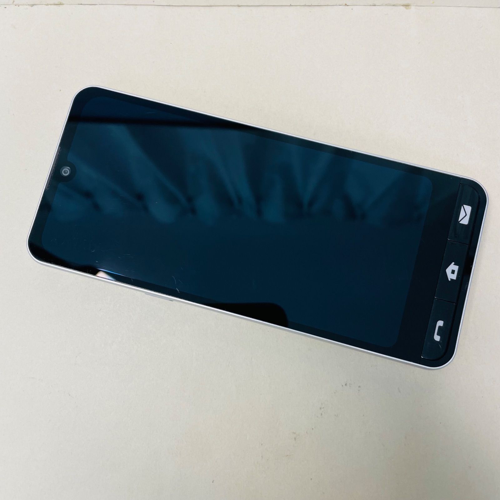 BASIO active SHG09 64GB SIMフリー BASIO Active 64GB au版SIMフリー