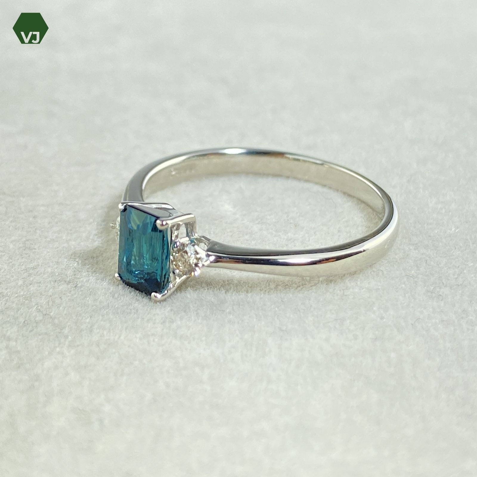 27-02】トルマリン ダイヤモンド リング 0.691ctD0.1ct 【中古
