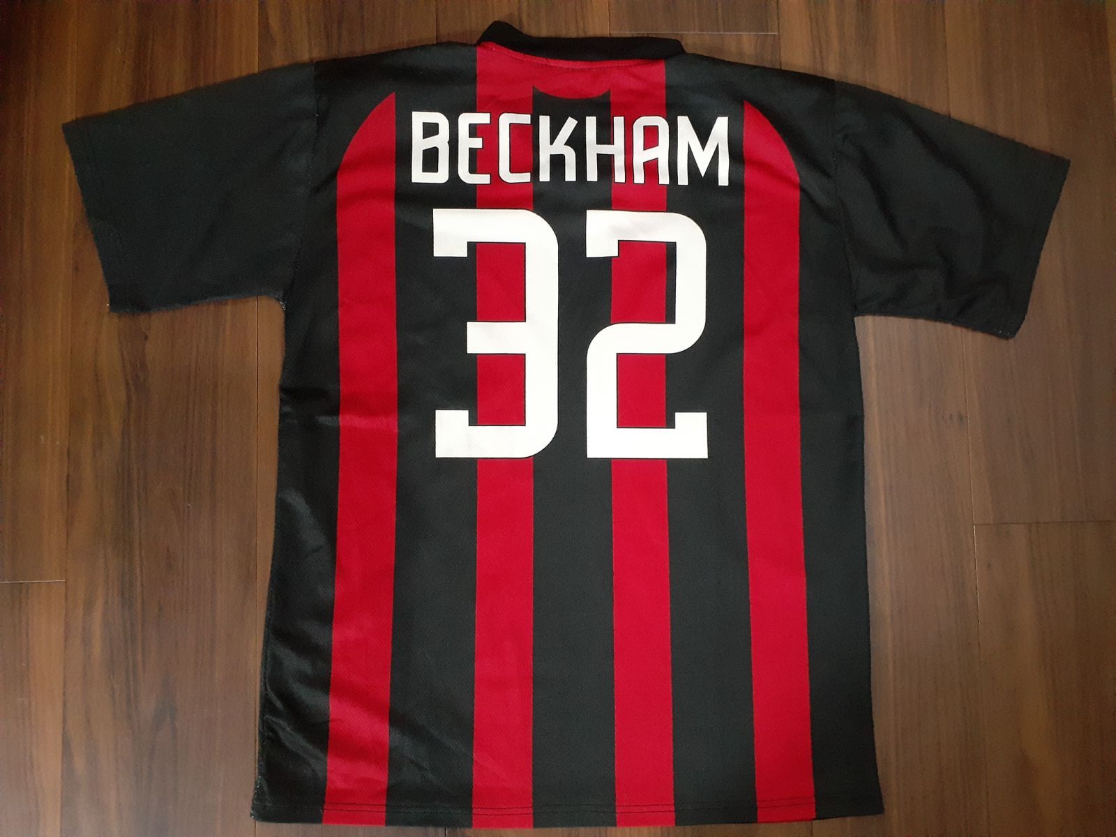 シ*ん様 2008 ACミラン (H) ユニフォーム ベッカム ACミラン/08-09/H #32 ベッカム 長袖 紙タグ付 - USEDサッカー