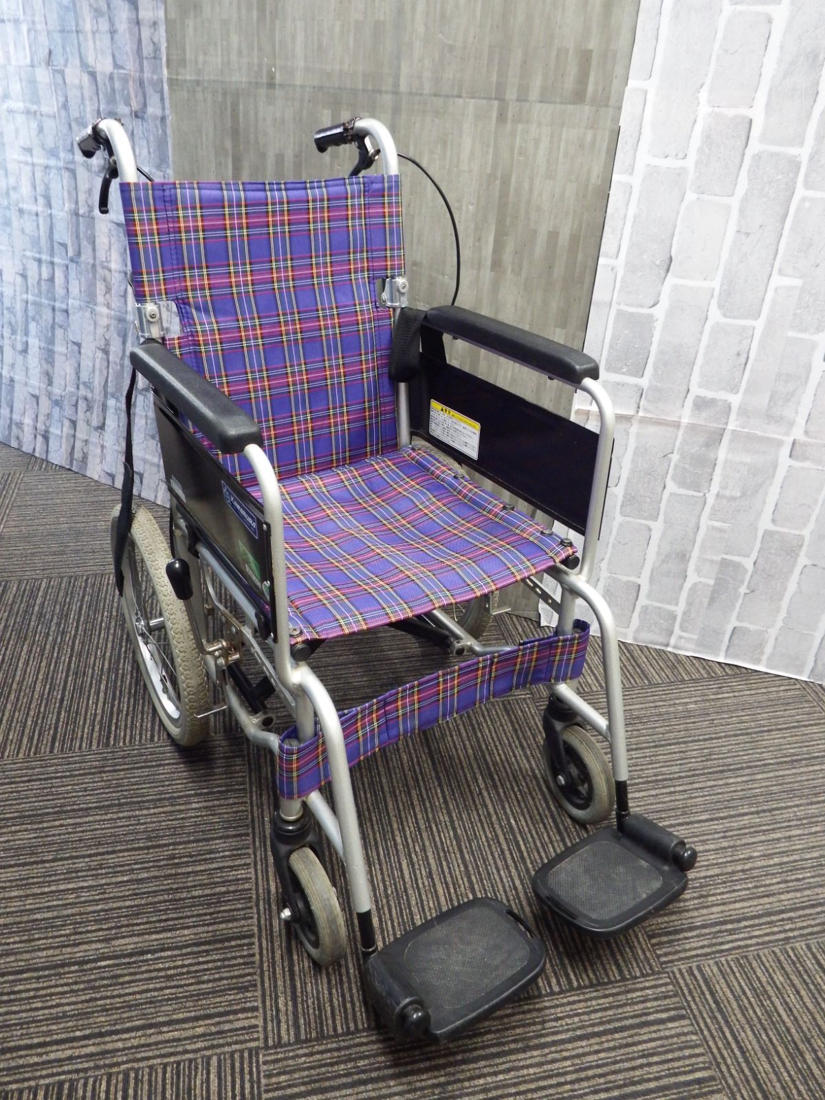 S0901 カワムラサイクル 車椅子 KAJ302 介助式車椅子 アルミ製介助式車椅子