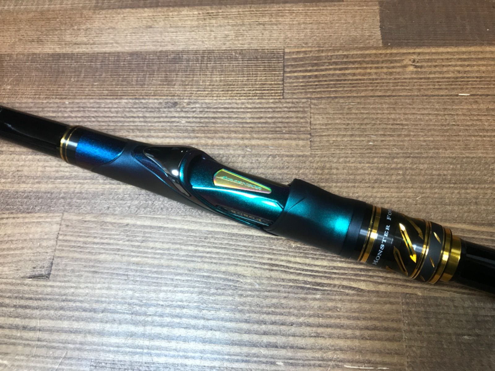ダイワ モンスターフォース AGS 口太53 極上美品 - メルカリ ダイワ モンスターフォース AGS 口太53 極上美品 - メルカリ