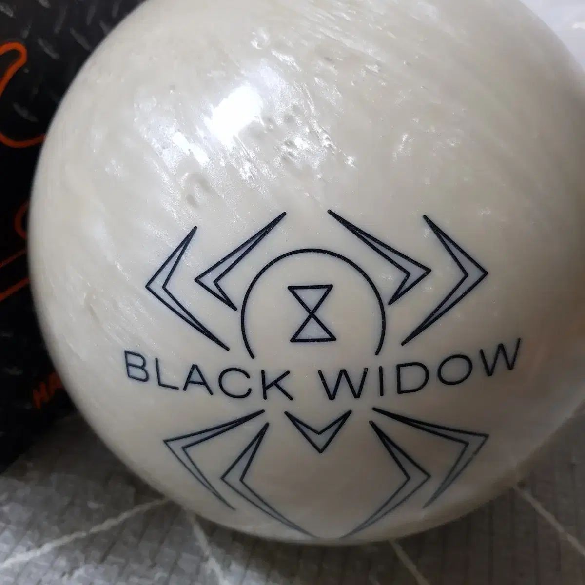 black widow ブラックウィドウ ゴースト パール 15p