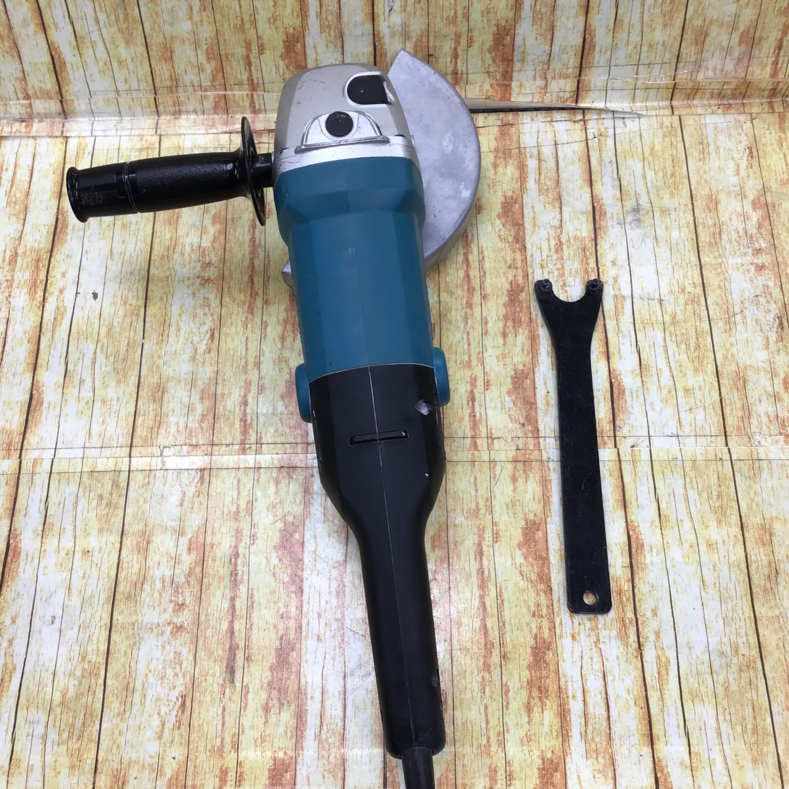 ☆マキタ(makita) 180mm電子ディスクグラインダ GA7011C【川崎店 