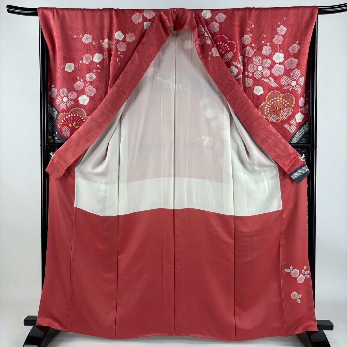 cherry様【時流】L15s 振袖のみ 楽天市場】振袖 身丈166.5cm 裄丈67.5cm L 袷 桜 草花 銀通し
