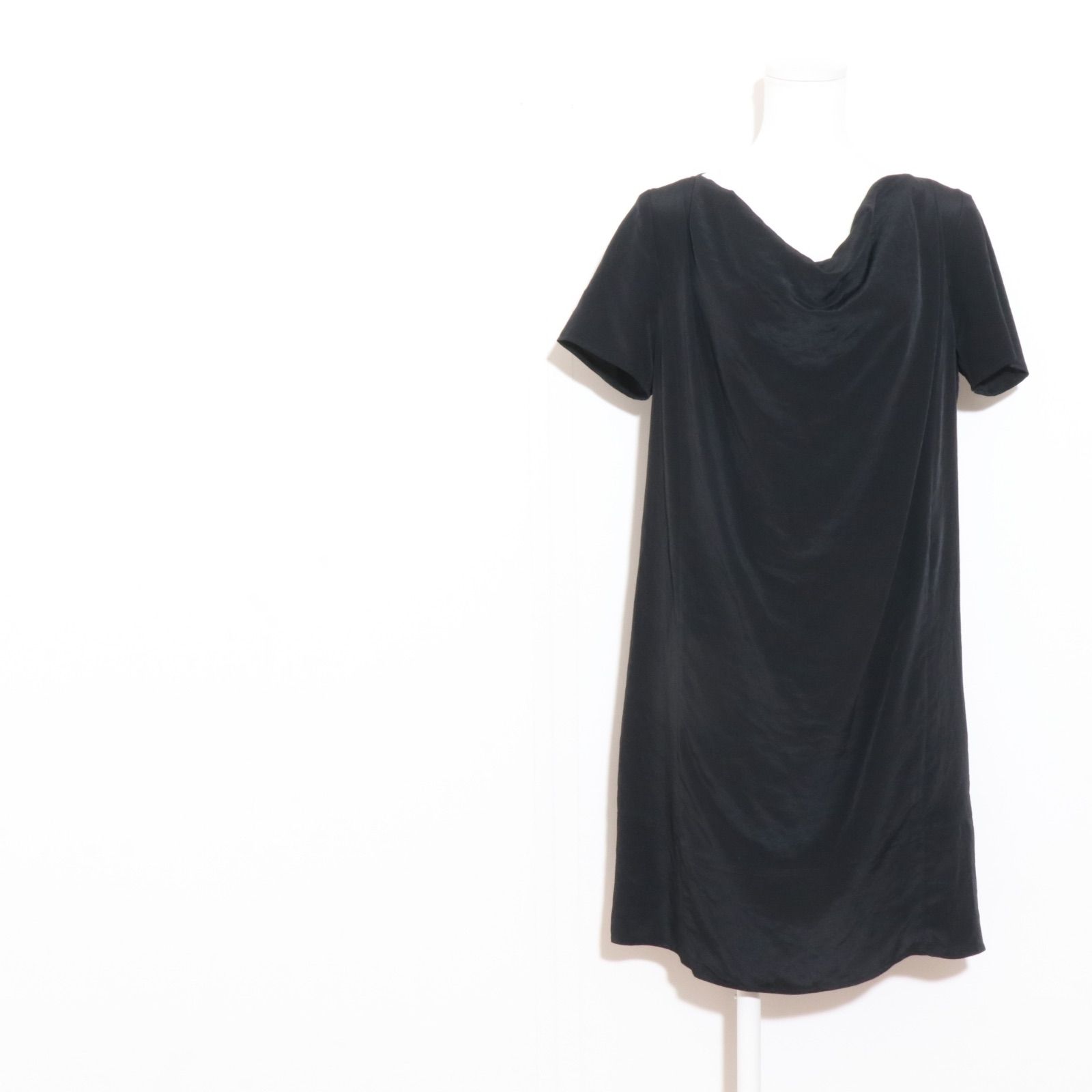 VICKY ワンピース VICKY ビッキー ワンピース 【新品】VICKY 黒 VICKY ワンピース VICKY ビッキー ワンピース 【新品】VICKY 黒