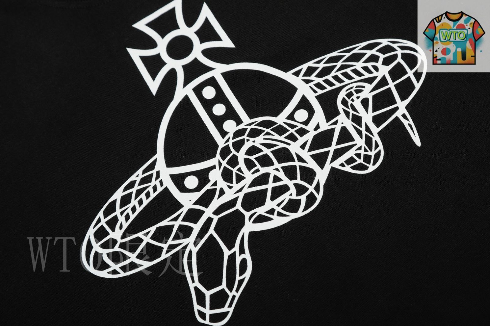 今日特価】Vivienne Westwood サターン蛇形周回星プリント短袖