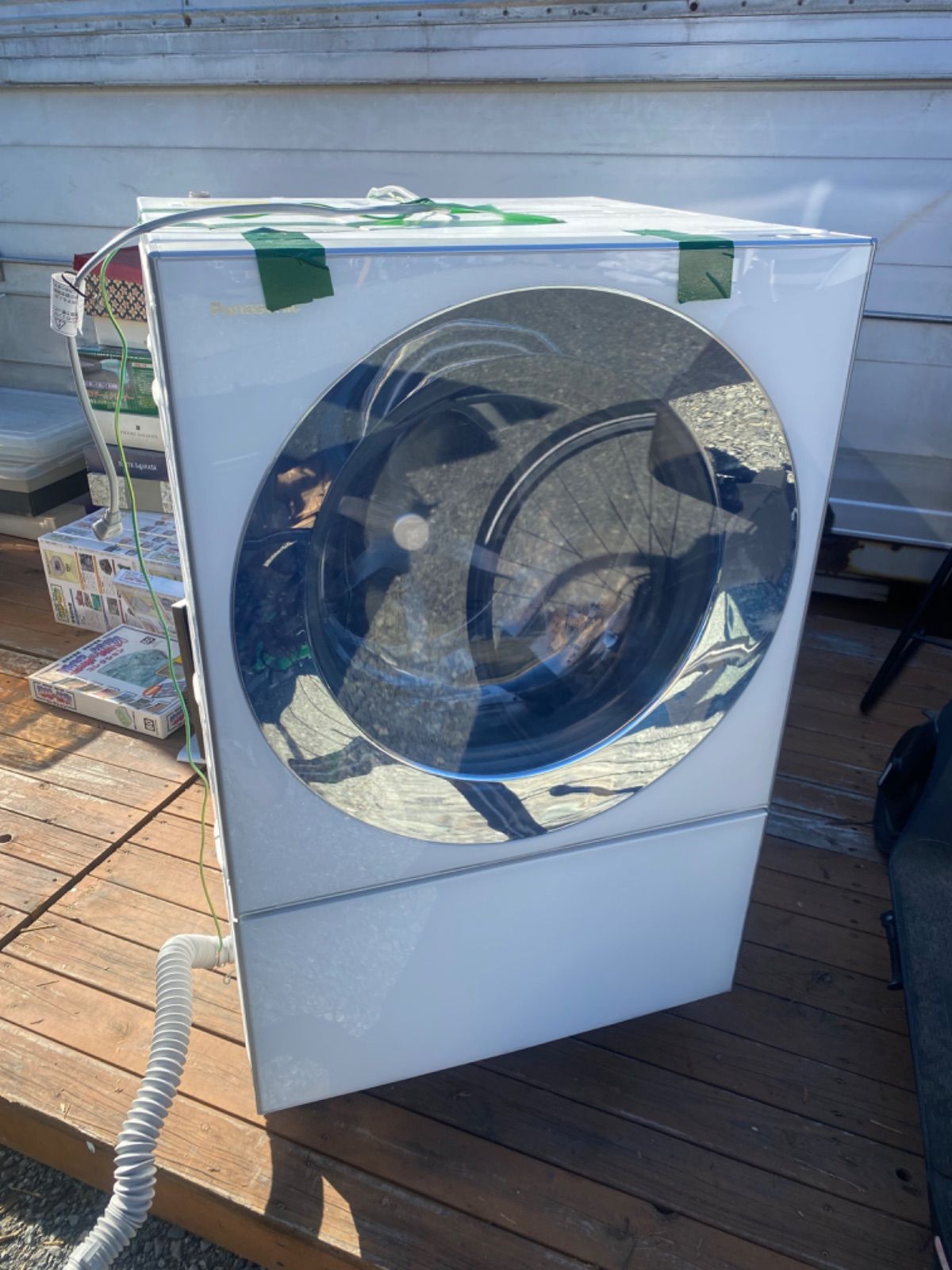 Panasonicのドラム式洗濯機、モデルVGT1100