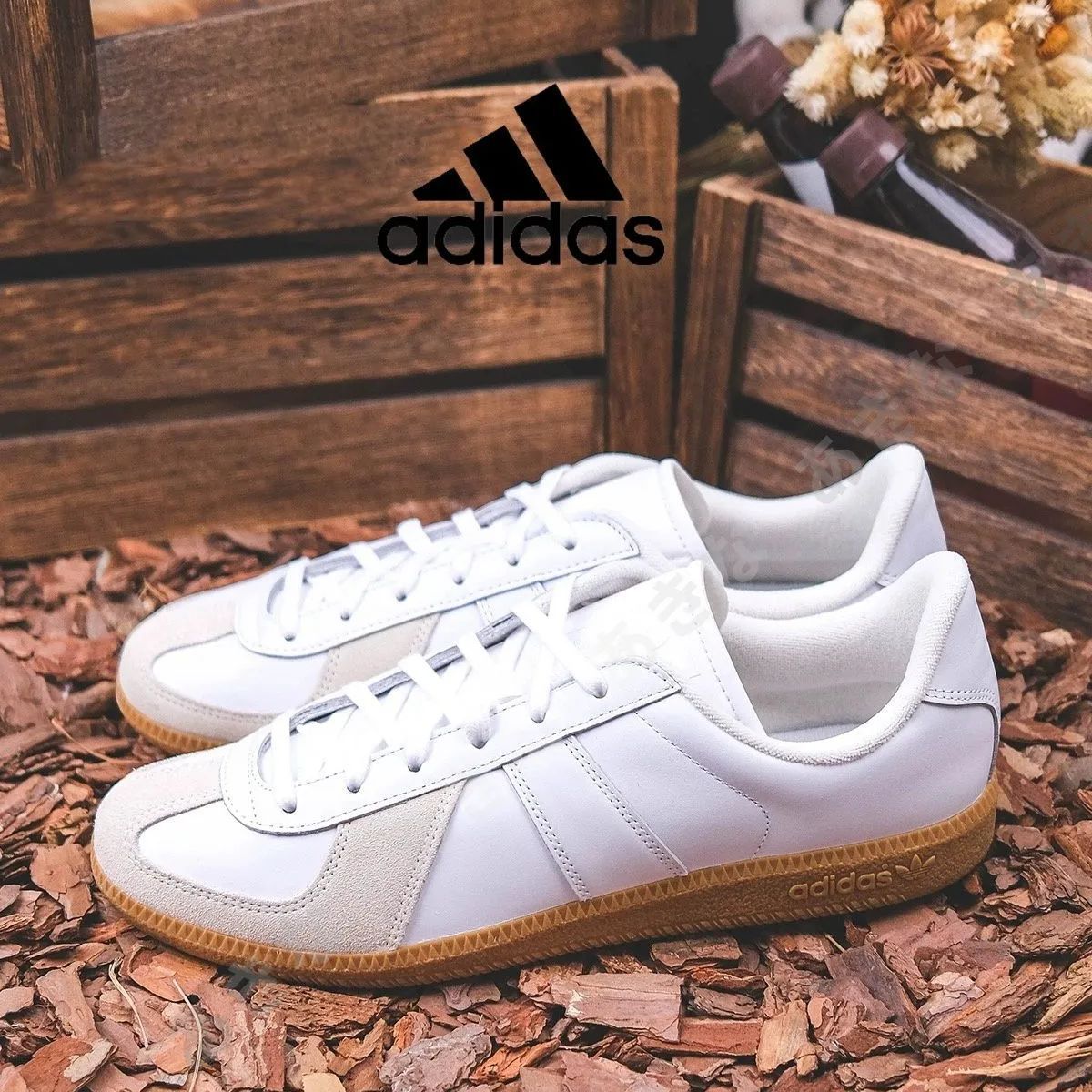 Adidas Originals bw army BZ0579 徳訓シリーズスニーカー 白 男女兼用