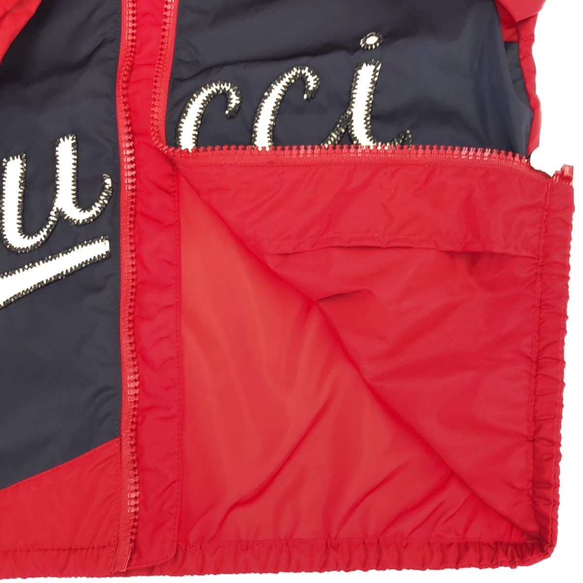 GUCCI グッチ キッズ エンブロイダリージップアップナイロン