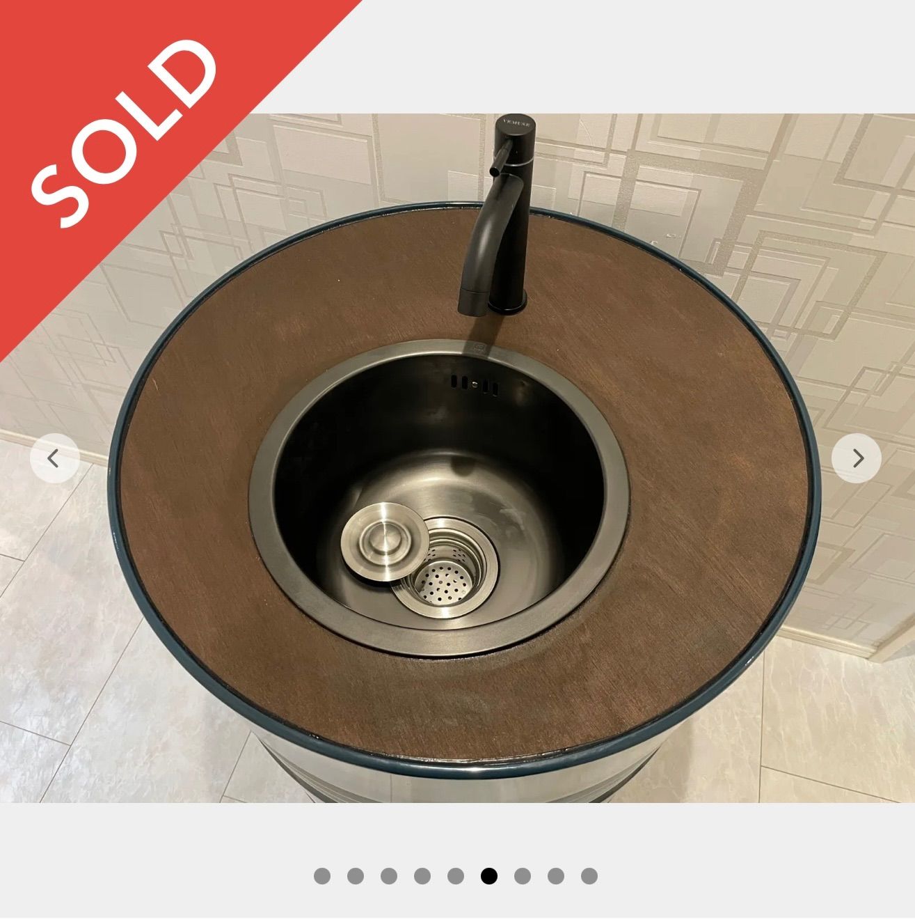 SOLD が