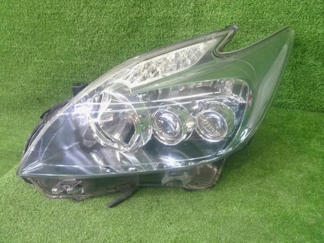 プリウス DAA-ZVW30 35 左 ヘッドランプ ヘッドライト ASSY Sツーリングセレクション 2ZR-FXE 070 81185-47241