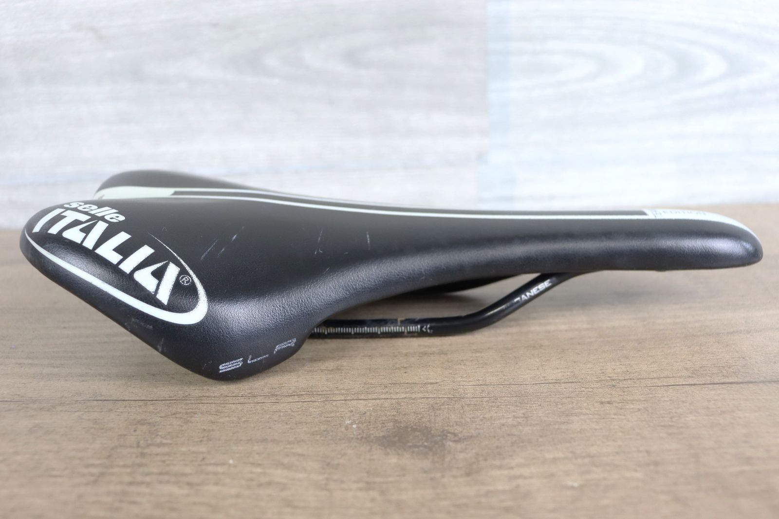 78 selle ITALIA SLR TEAM EDITION セライタリア SLR チーム 