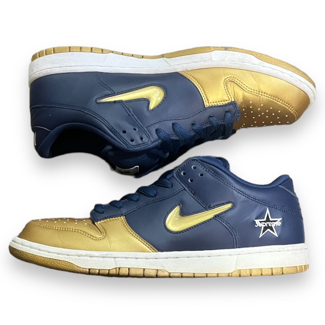 ★NIKE×シュプリームコラボ 入手困難 SBダンクロー CK3480-700 Buy Supreme x Dunk SB Low QS 'Metallic Gold' - CK3480 700 | GOAT