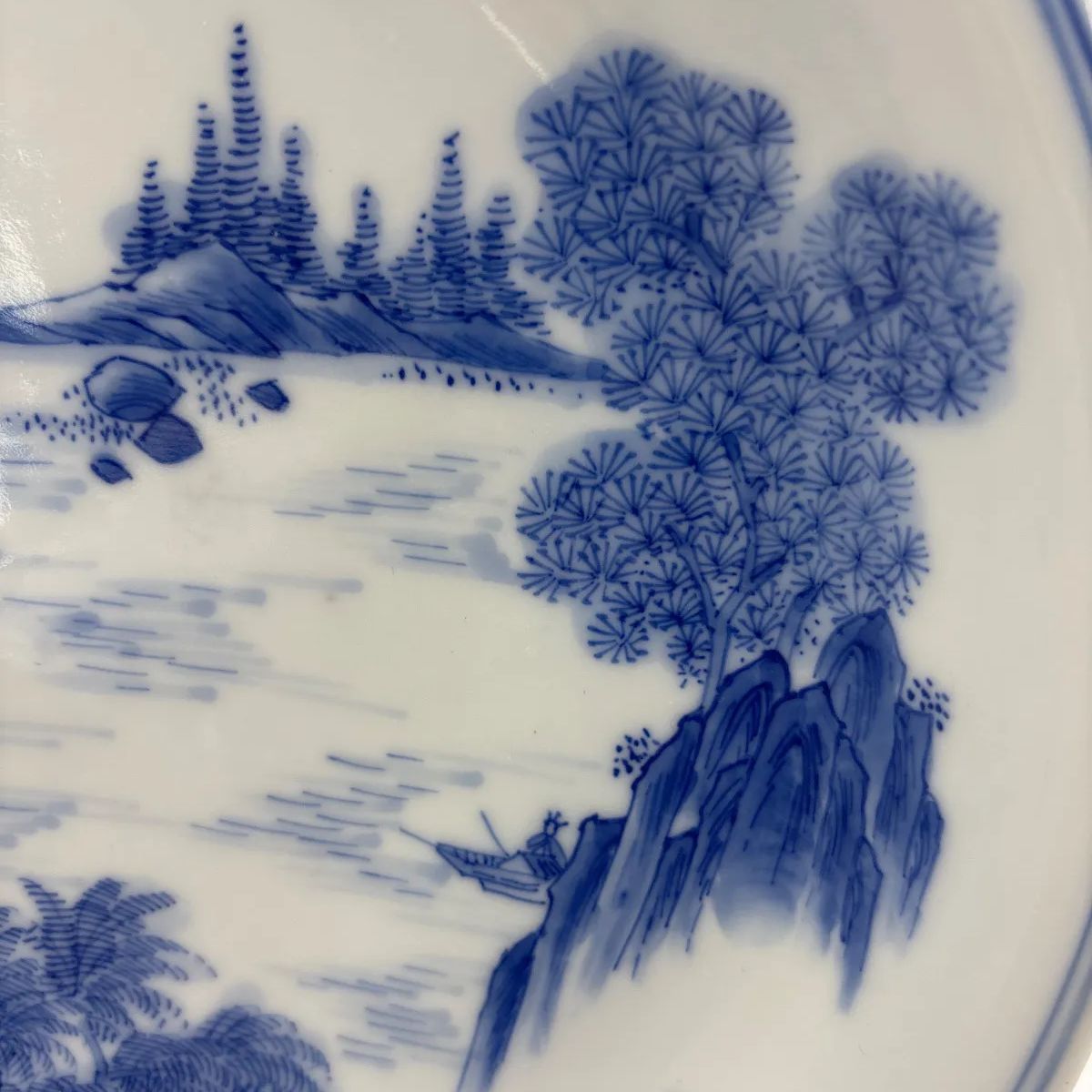 【瀬戸染付】川本半助 四代作 山半銘 手描山水文 八寸皿 明治の名工　瀬戸焼 瀬戸染付】川本半助 四代作 山半銘 手描山水文 八寸皿 明治の