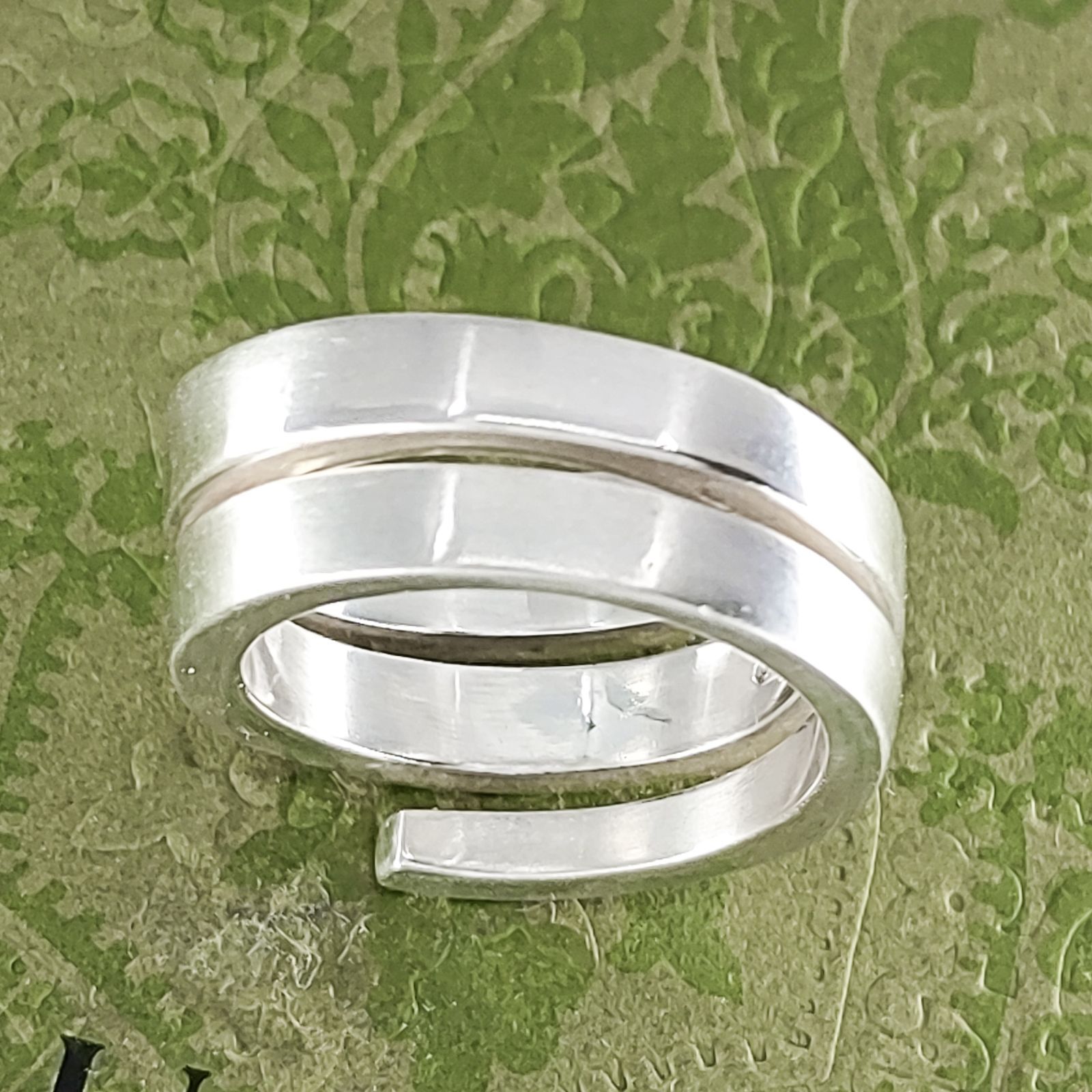 Gucci グッチ スパイラル スネーク リング 約11号 (内径16.4mm