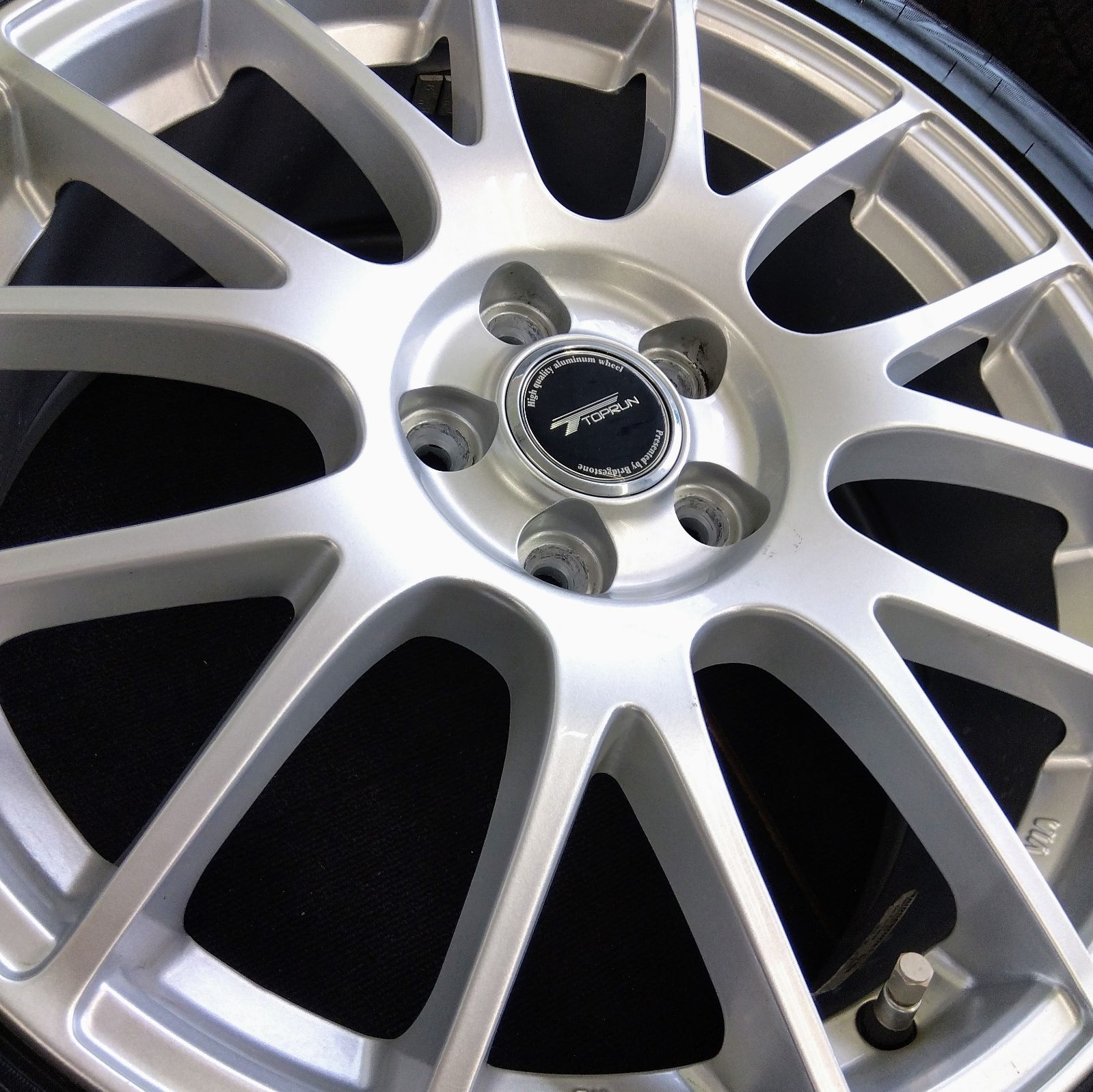 17×7J＋53】【215/45R17】中古美品 タイヤホイールセット 4本セット 