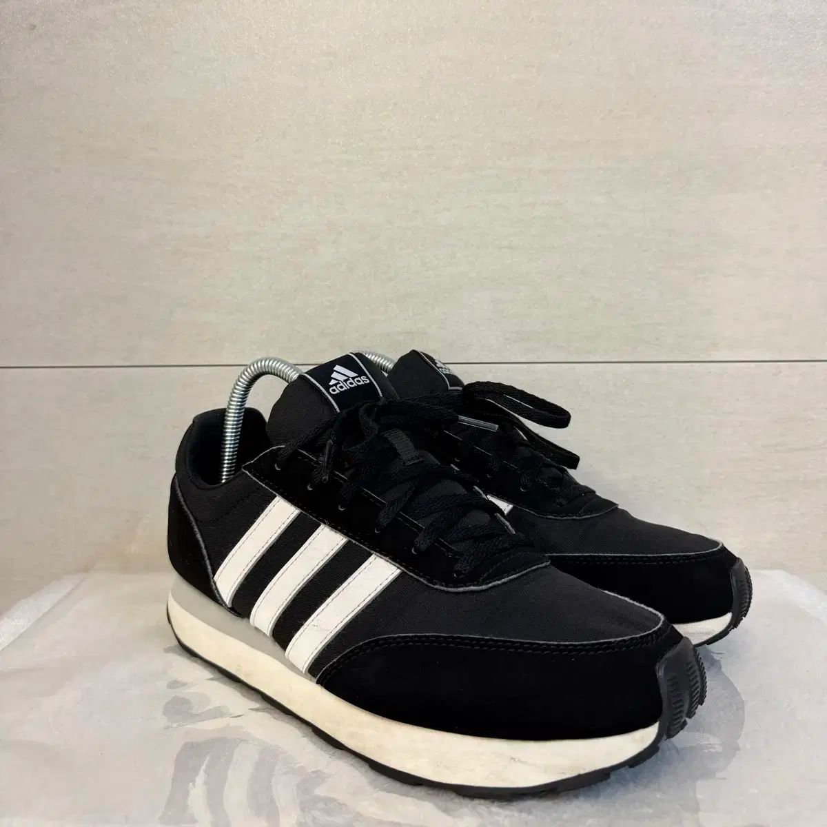 255 アディダス スニーカー ラン 60s 3 0 ランニングシューズ
