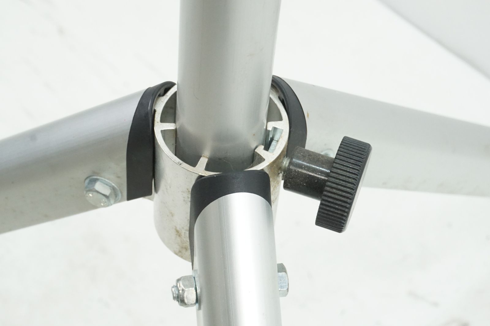 RS-1700 メンテナンススタンド