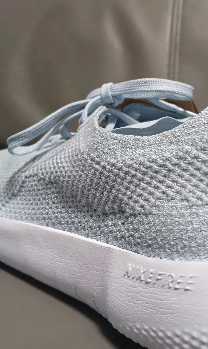 NIKE ナイキ ウィメンズ フリー 2025 ランニングシューズ 240 サイズ 箱なし OLIVEOS_COM_TR