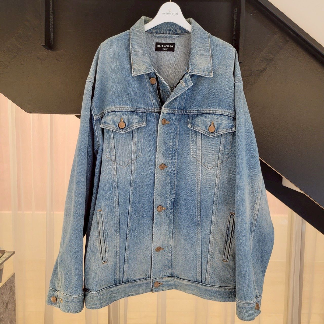 バレンシアガデニムジャケットライトブルー