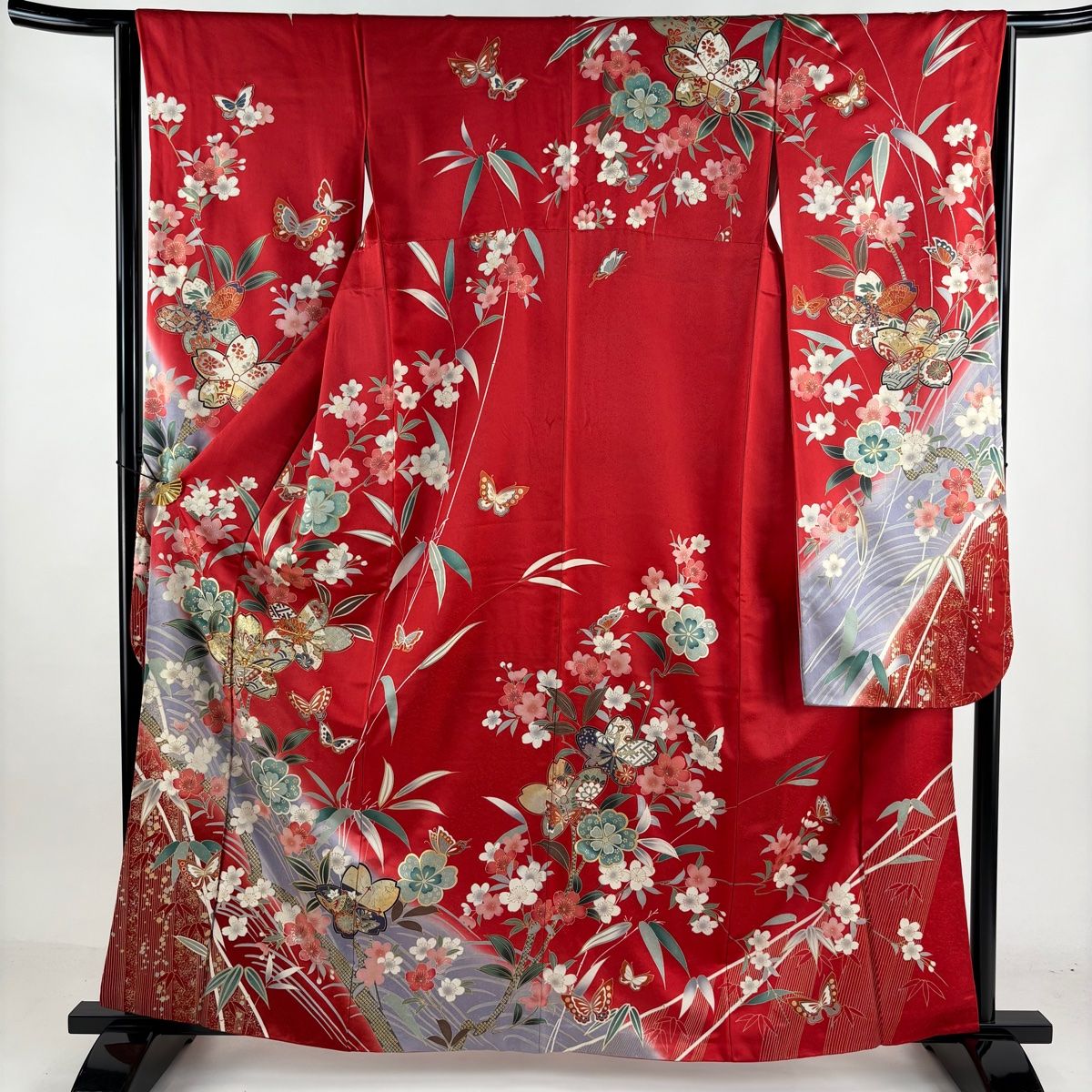 振袖 身丈162cm 裄丈64cm M 袷 草花 蝶 金糸 金銀彩 赤 正絹 秀