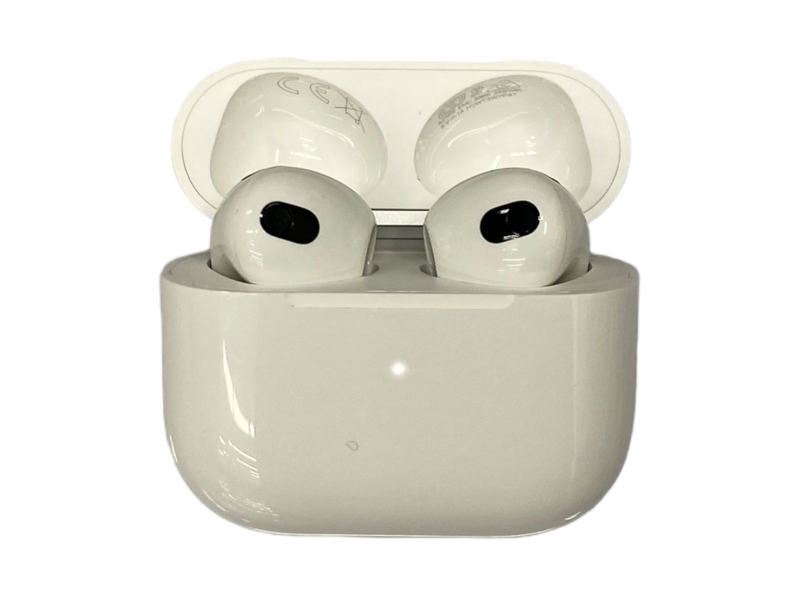 Apple (アップル) AirPods 第3世代 2021年発売 エアポッズ ワイヤレスイヤホン MagSafe充電ケース付き USB-C  MME73J/A ホワイト 家電/009 - メルカリ