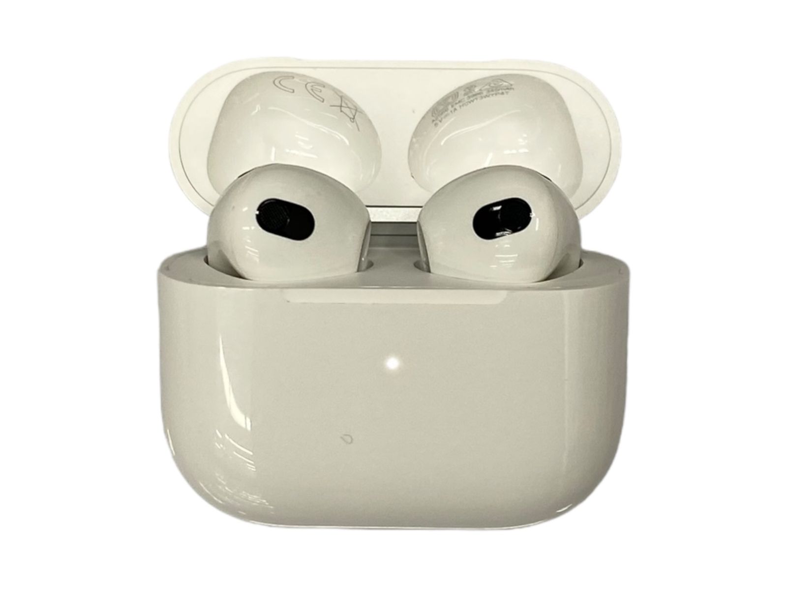 ● 美品 Apple AirPods 第3世代 MME73J/A Airpods ・第3世代・MME73J/A・Apple 新製品AirPods第3世代 【公式通販】