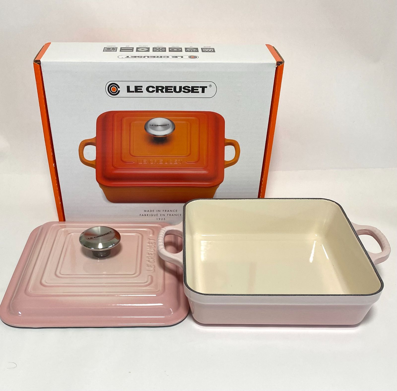 ルクルーゼ シグニチャー ココット・スクエア 24cm シェルピンク