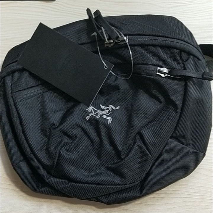 【在庫処分 特価 SALE】アークテリクス バッグ 17172 マカ2 Maka2 ウエストバッグ ボディバッグ Ａrcteryx　男女兼用