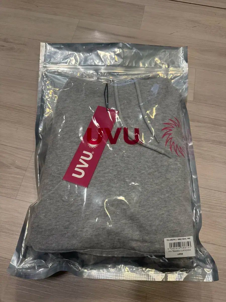 【雷市場（ポンジャン）商品韓国直送】 uvu クラブパーカー L サイズ 新品