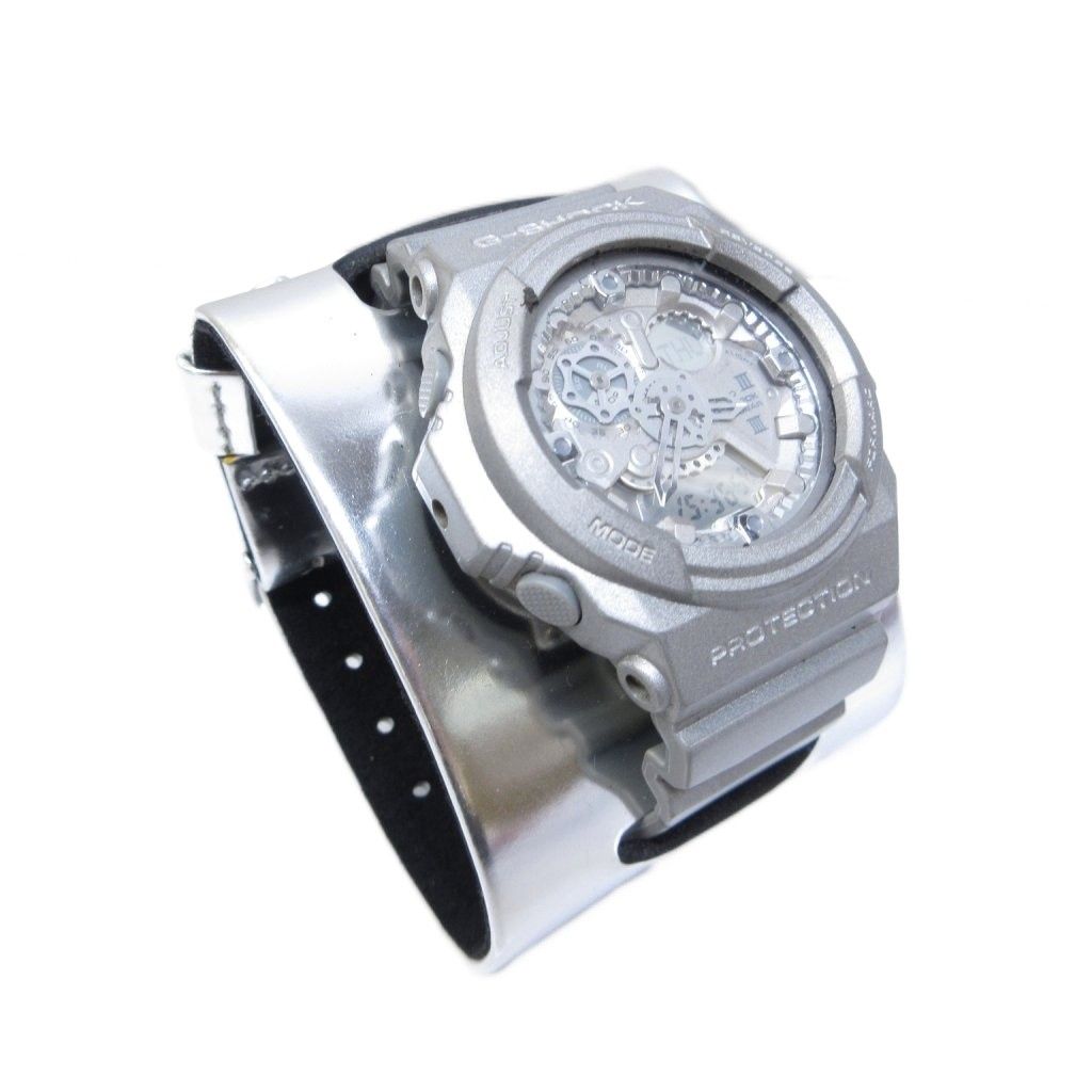 【世界3000個限定‼️】G-SHOCK マルジェラ　デジタル腕時計 グレー 世界3000個限定‼️】G-SHOCK マルジェラデジタル腕時計 グレー