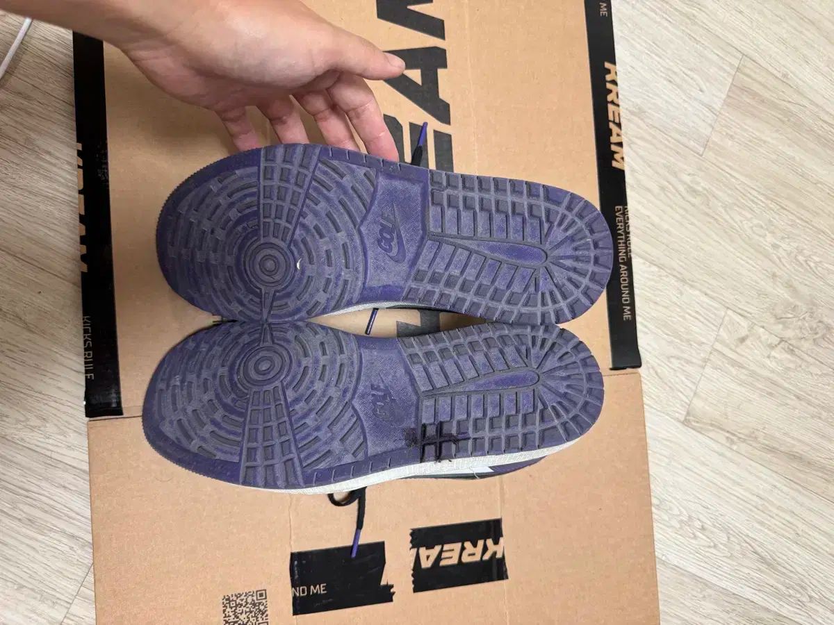 ナイキ ジョーダン1