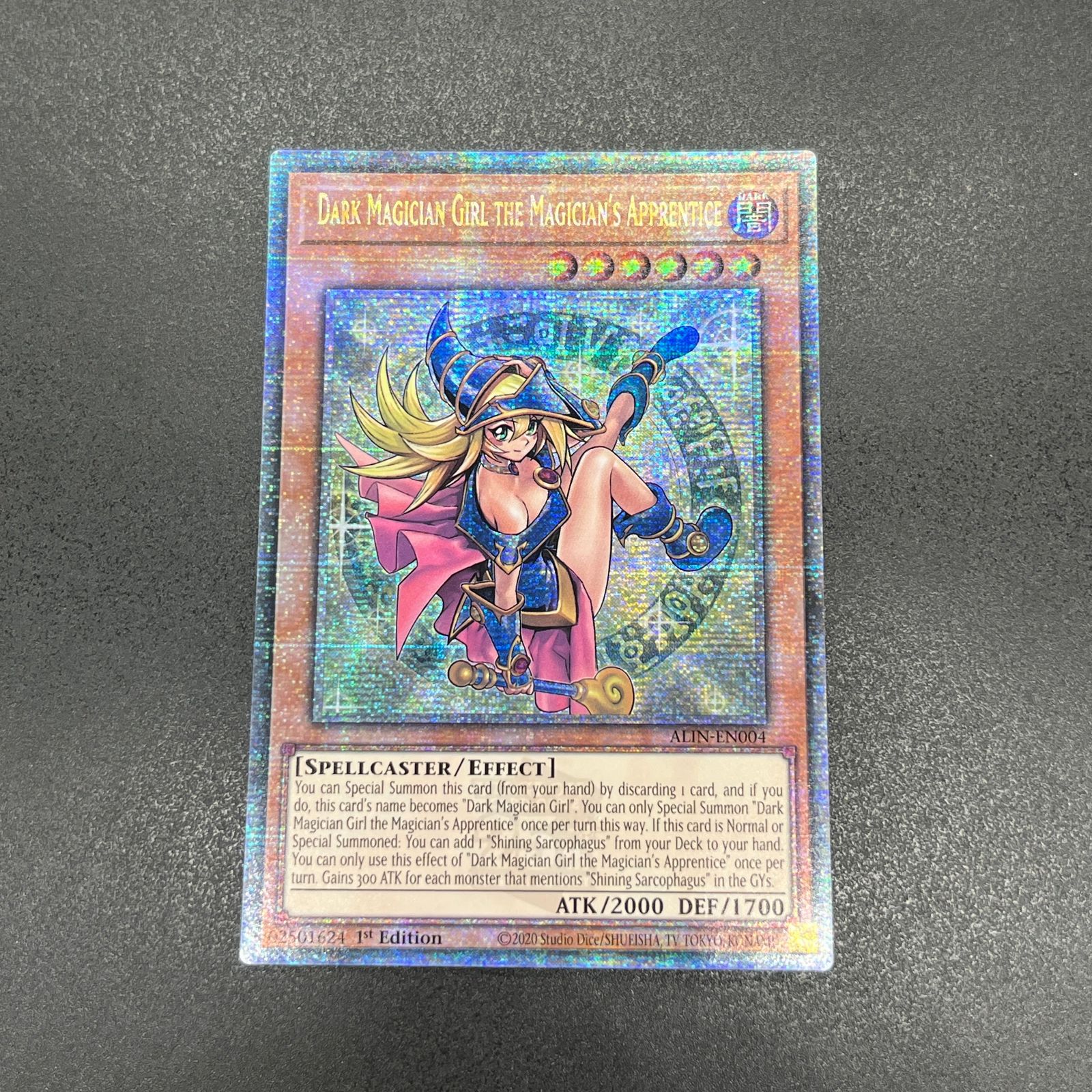 魔術師の弟子－ブラック・マジシャン・ガール/クオシク/英語/1st/EU A