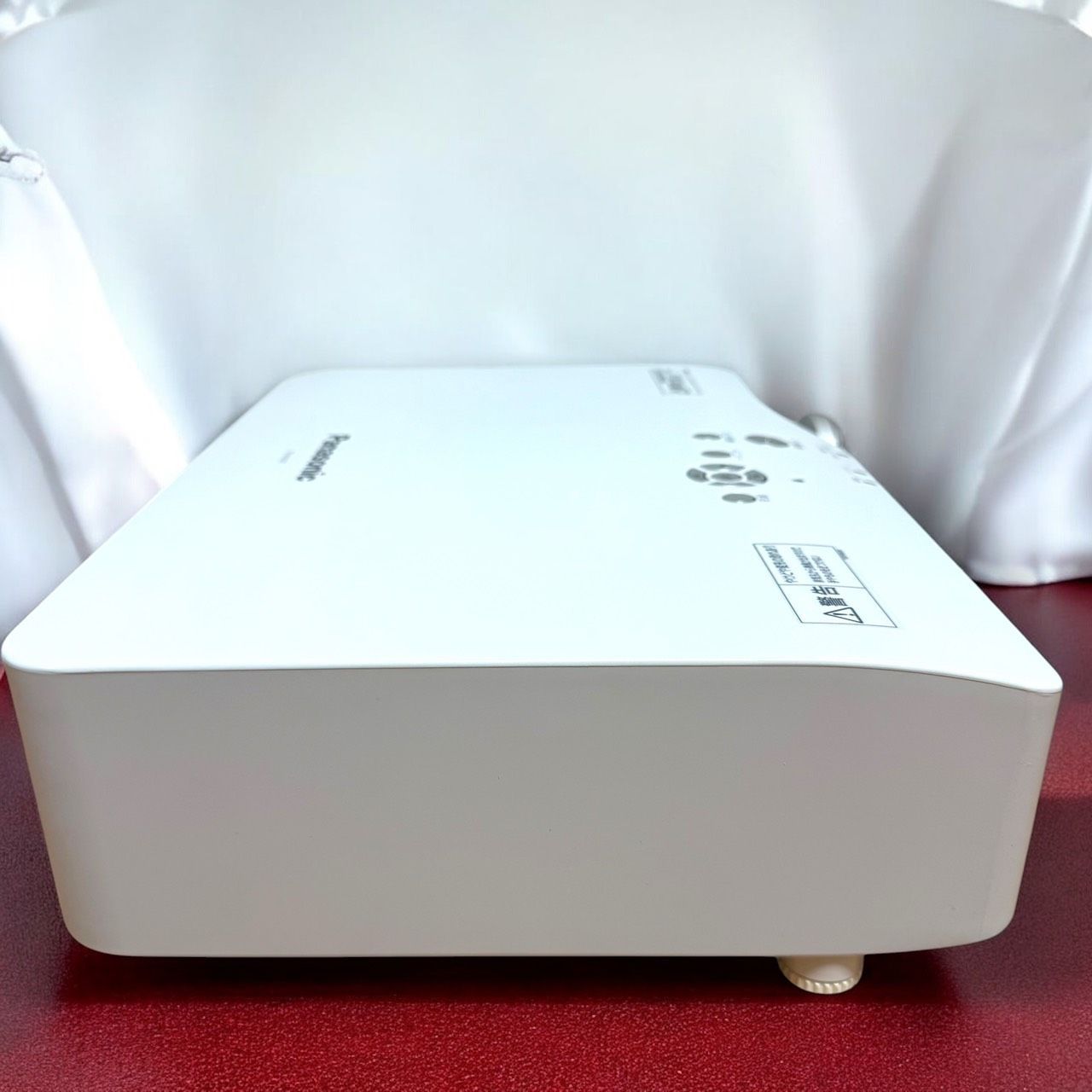 お値下げしました‼️ Panasonic TH-AX100 プロジェクター 概要 液晶プロジェクター TH-AX100 | テレビ（ビエラ） | Panasonic