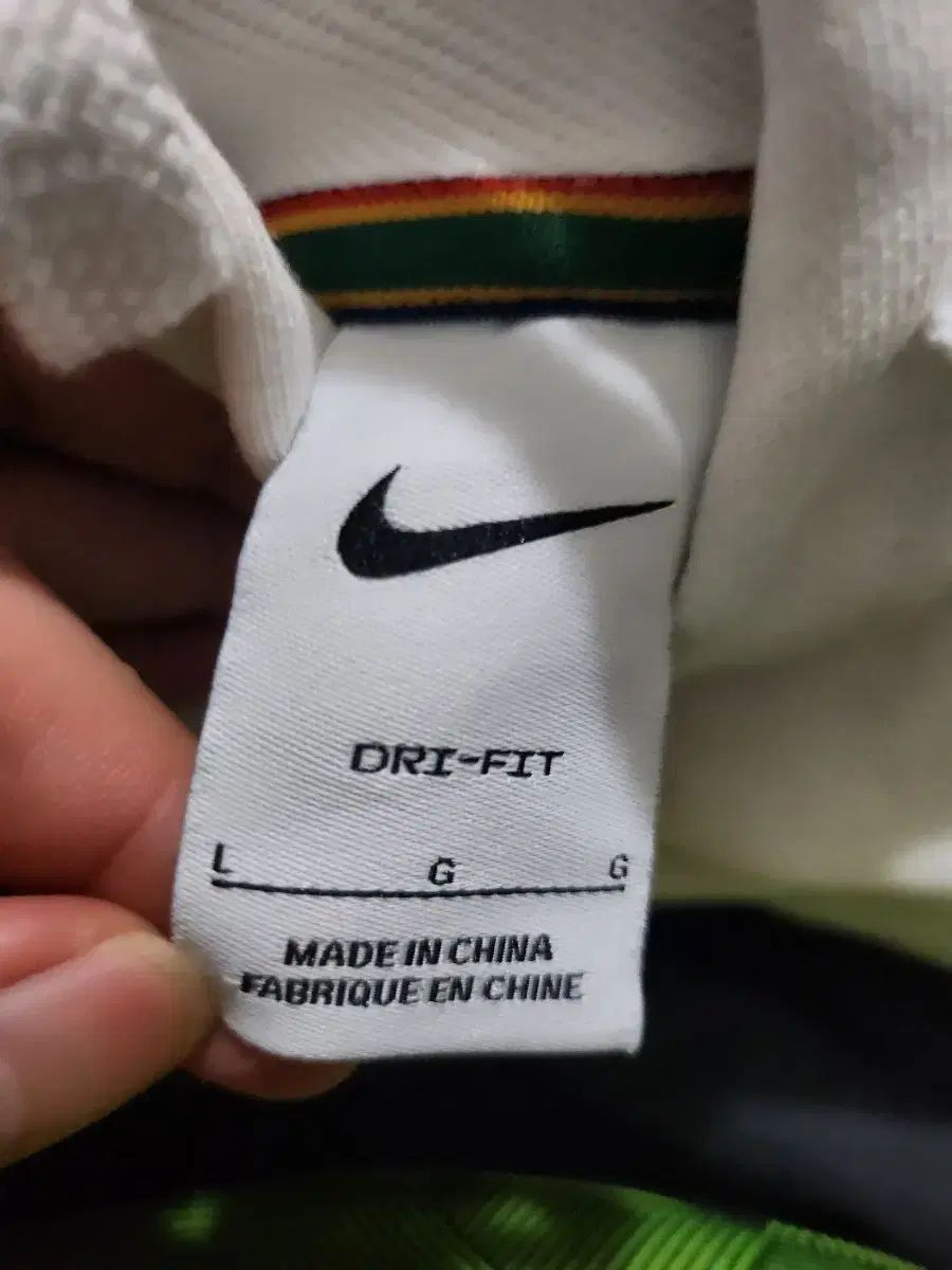 パーカー フード付きTシャツ