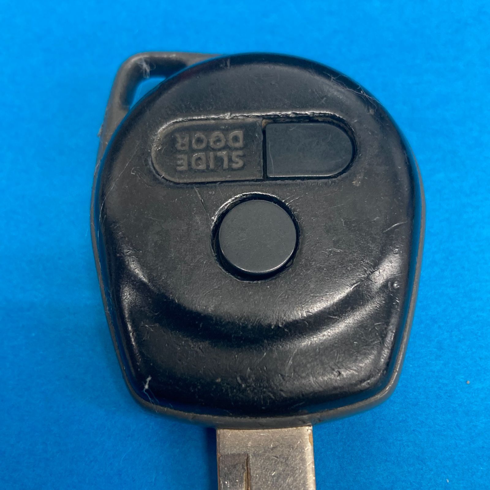 スズキエブリイDA64Wキーレス 2ボタン スズキ エブリィ DA64W 純正 キーレス 2ボタン - メルカリ