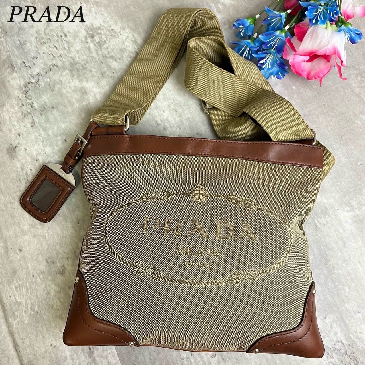 PRADA プラダ　ジャガード　ショルダーバッグ キャンバス レザー チャーム PRADA プラダ ロゴジャガード ショルダーバッグ バッグ