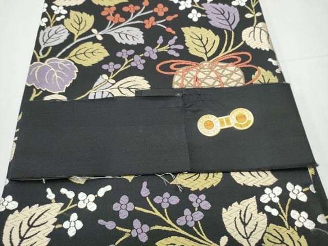 平和屋着物○西陣 岡文織物 六通柄袋帯 唐織 仕覆枝花文 黒地 証紙付き